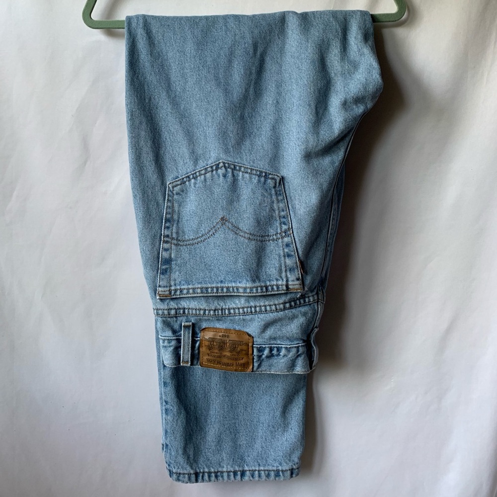 Levi jeans